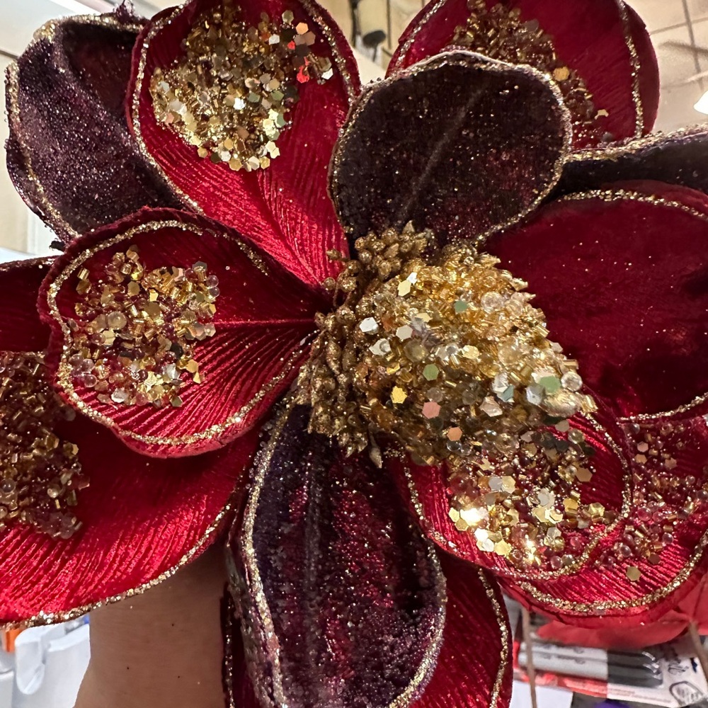 Glam Burgundy/Plum Magnolias with Gold Pack of 3 - Picture 4 of 4